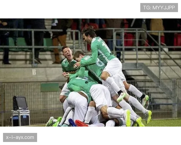 塔利亚菲科状态稳健,坚固防线成球队取胜关键 塔利亚菲科状态稳健,坚固防线成球队取胜关键