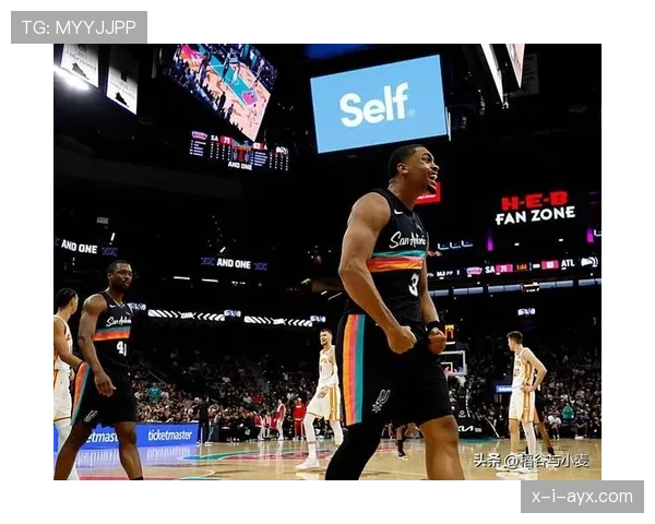 凯尔登·约翰逊无球切入效率提升，拉开马刺进攻空间